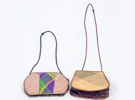 Handwoven Raffia Bag/Shoulder bag/Vintage Handbag